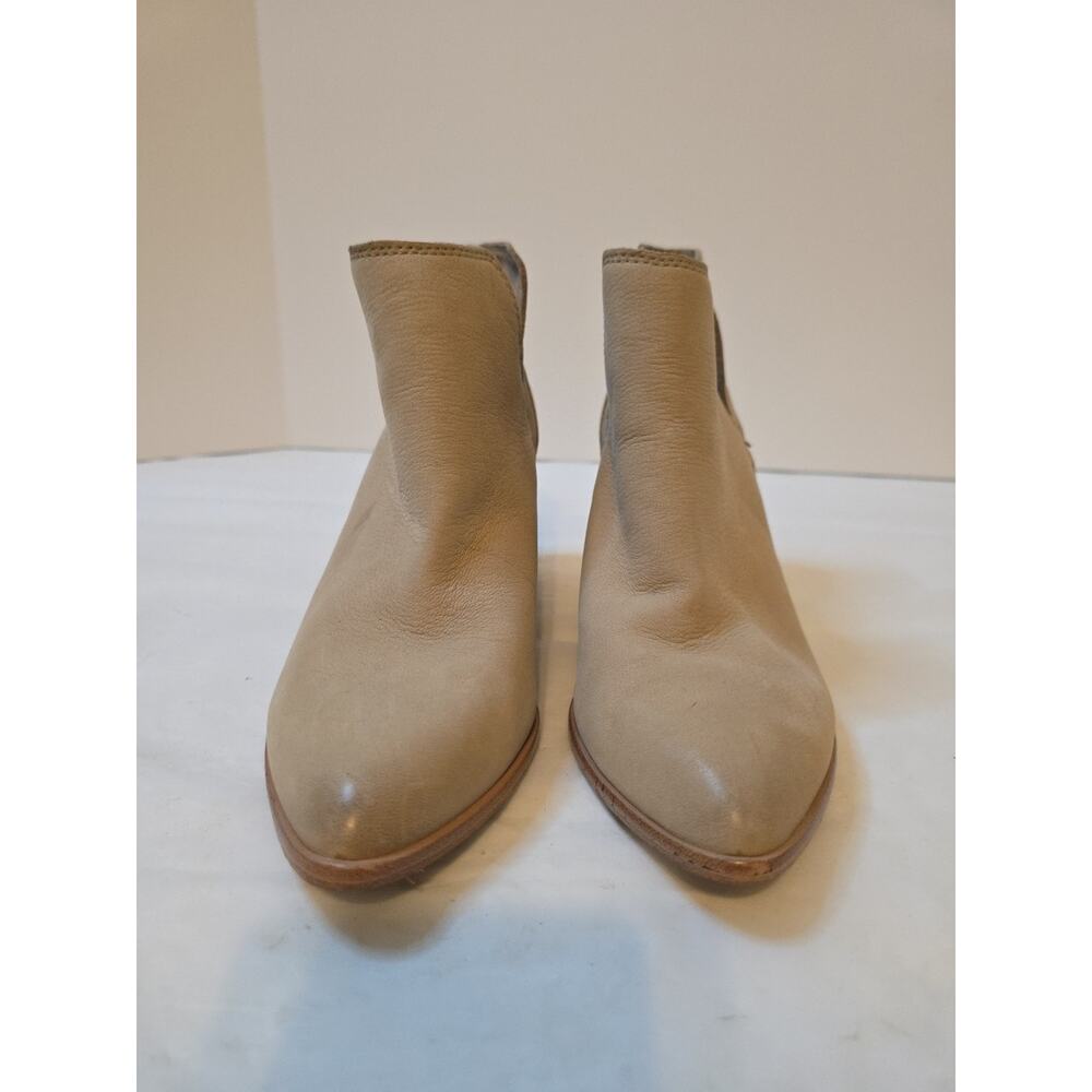 Frye Boots Women 7.5M Reina Cut Out Ankle Bootie Taupe Poined Toe Cuban 3478394 - Picture 4 of 16